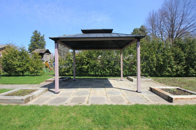 2294 Gore St, House other with 4 bedrooms, 2 bathrooms and 4 parking in Mount Brydges ON | Image 45