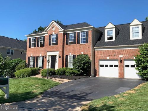 15112 Windy Hollow Cir, GAINESVILLE, VA, 20155-2846 | Card Image