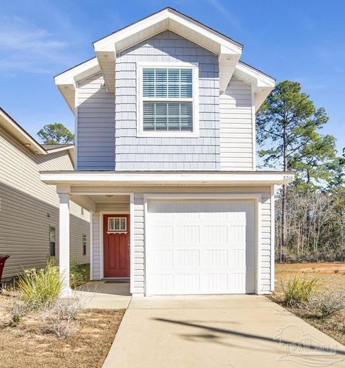3218 Atlas Dr, Milton, FL, 32583-6543 | Card Image