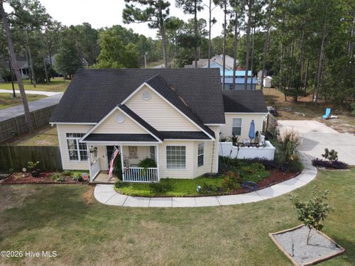 111 Crystal Rd, Southport, NC, 28461-7797 | Card Image