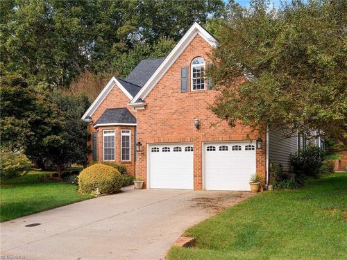 4016 Clinard Rd, Clemmons, NC, 27012-9189 | Card Image