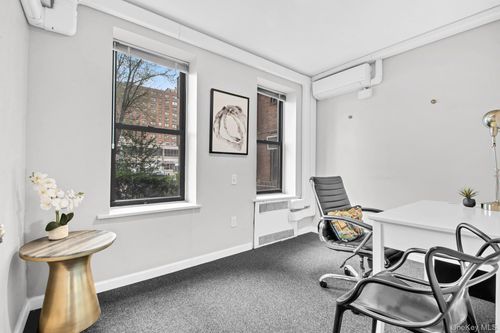 1b-98-120 Queens Blvd, Rego Park, NY, 11374-4337 | Card Image
