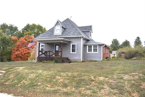 709 Se 3rd St, Faucett, MO, 64448-7174 | Card Image