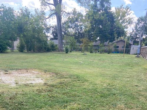 9257 Railton St, Houston, TX, 77080-1539 | Card Image