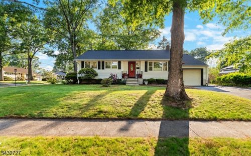 53 Mansfield Rd, Piscataway, NJ, 08854-1927 | Card Image