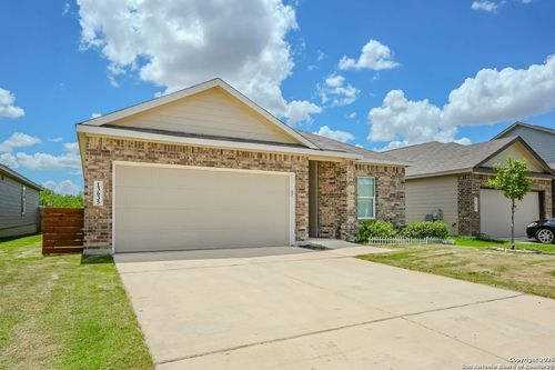 13635 Turnesa Ter, San Antonio, TX, 78221-4557 | Card Image