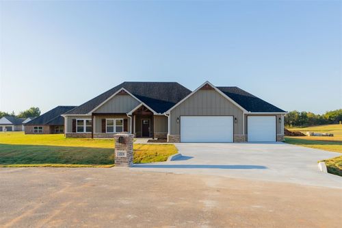 221 Stonebriar Ct, Stillwater, OK, 74074-5544 | Card Image
