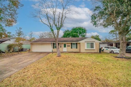 12411 Landsdowne Drive, Houston, TX, 77035 | Card Image