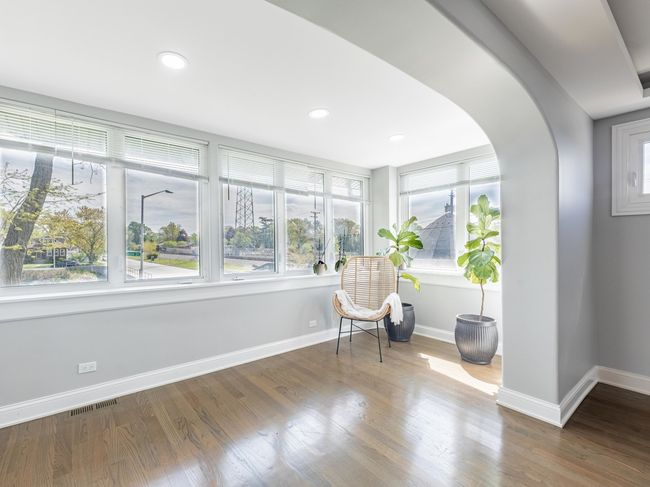 A seamless flow of natural light, thanks to the ab | Image 19