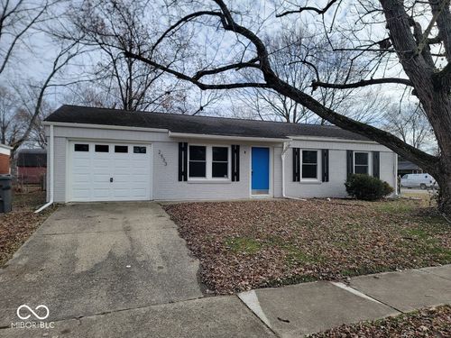 2533 Aurie Dr, Indianapolis, IN, 46219-1301 | Card Image