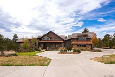 7910 Forest Keep Circle, House other with 5 bedrooms, 2 bathrooms and 4 parking in Parker CO | Image 1