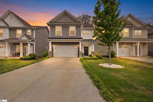 122 Highland Park Ct, Easley, SC, 29642-1055 | Card Image
