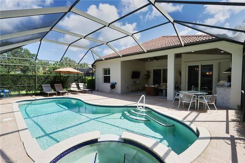 8780 Ventura Way, NAPLES, FL, 34109-4339 | Card Image