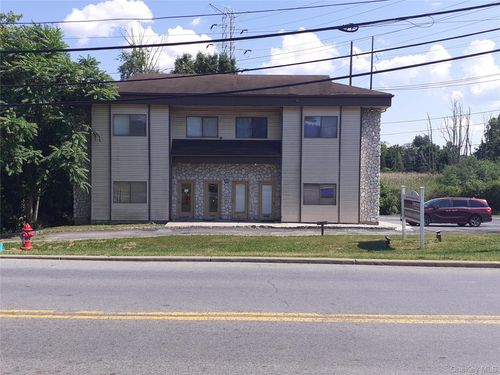 2-11 West Ave, Chester, NY, 10918-3502 | Card Image