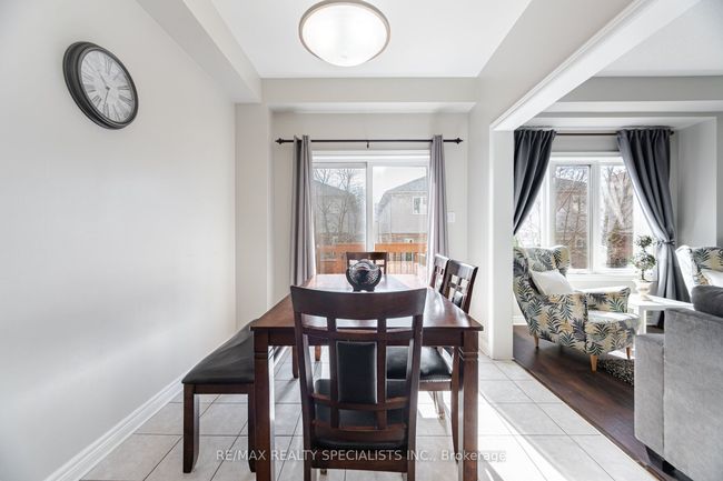5312 Dryden Ave, House attached with 3 bedrooms, 3 bathrooms and 1 parking in Burlington ON | Image 12