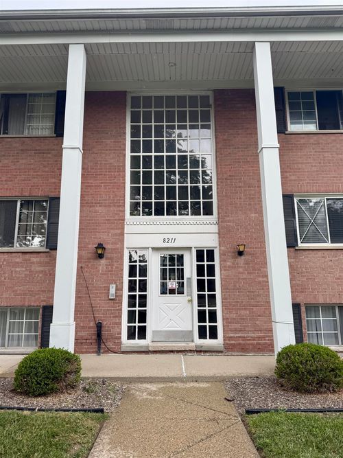 8211 Denwood #4 Drive, Sterling Heights, MI, 48312 | Card Image