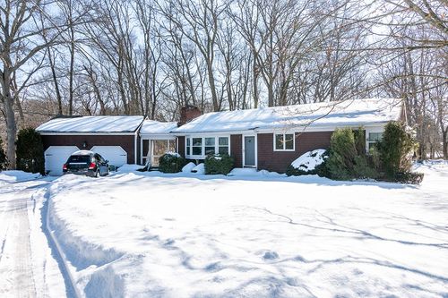 105 Florence St, Tiverton, RI, 02878-2420 | Card Image