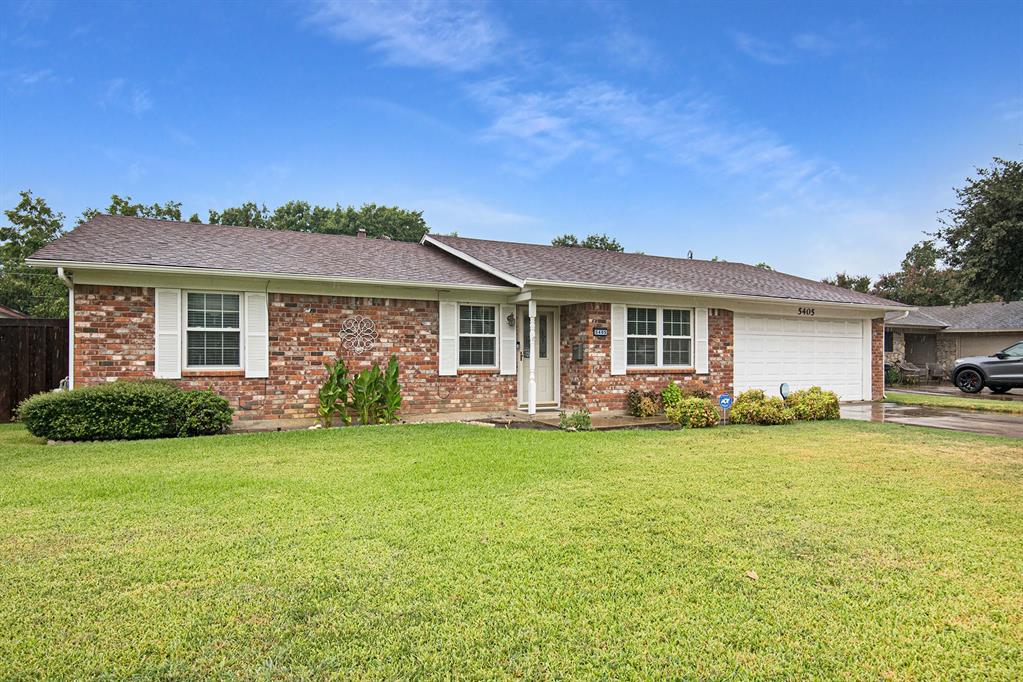 Roberta Dr, North Richland Hills, TX 76180