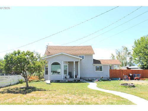 3225 College St, BakerCity, OR, 97814 | Card Image