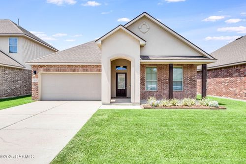 208 Caldwell Sugar Rd, Youngsville, LA, 70592-6698 | Card Image