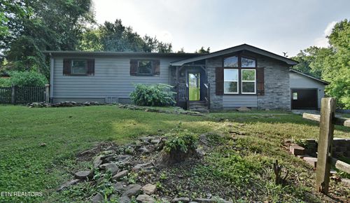 309 Perry Ln, Seymour, TN, 37865-4845 | Card Image