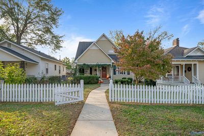 1006 Beirne Avenue Ne, House other with 4 bedrooms, 2 bathrooms and null parking in Huntsville AL | Image 2