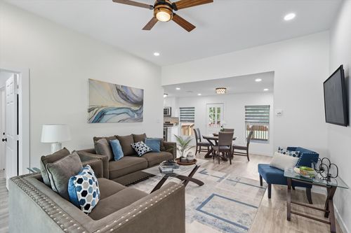 1808 N Waddill St, Mckinney, TX, 75069-4858 | Card Image