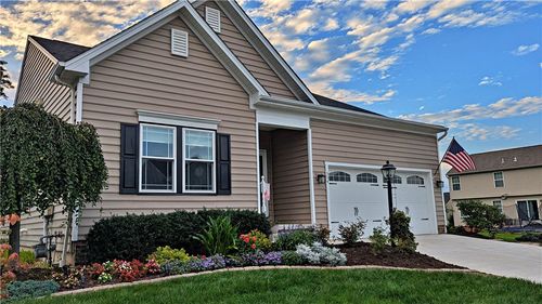 304 Ranchero Dr, Coraopolis, PA, 15108-9644 | Card Image