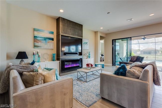 4126 Aspen Chase Dr, House other with 5 bedrooms, 4 bathrooms and null parking in NAPLES FL | Image 4