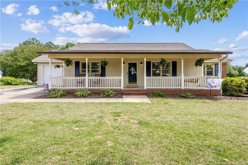 2204 Dunbar Dr, Sanford, NC, 27332-8109 | Card Image