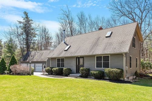 84 Murray Rd, Ashburnham, MA, 01430-1643 | Card Image