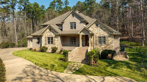 40 Trotter Ln, Little Rock, AR, 72223-8918 | Card Image