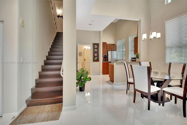 UNIT-104N - 450 N Federal Hwy, Townhouse with 3 bedrooms, 3 bathrooms and null parking in Boynton Beach FL | Image 6