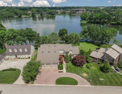 624 Lakeshore Dr, Lexington, KY, 40502-3117 | Card Image