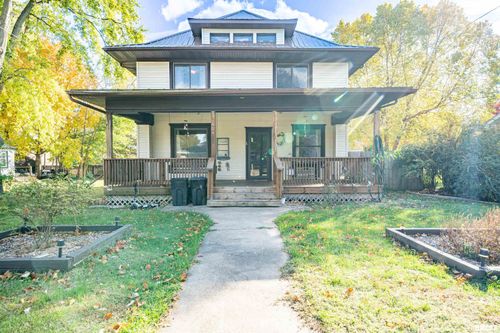 604 E 3rd St, Delavan, IL, 61734-9651 | Card Image