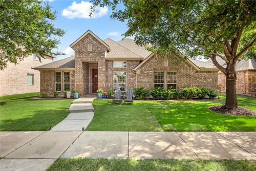 15841 River Glen Dr, Frisco, TX, 75035-1641 | Card Image