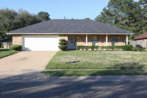 9421 Leaside Way, Shreveport, LA, 71118-3618 | Card Image