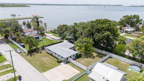 2421 Linsey St, TAMPA, FL, 33605-6550 | Card Image