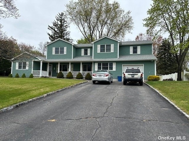 Heather Ln, Miller Place, NY 11764