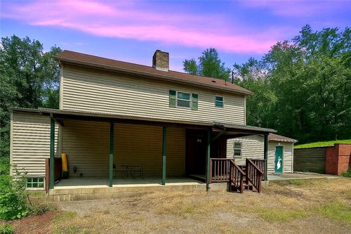 221 Ridge St, N Versailles, PA, 15137-1059 | Card Image