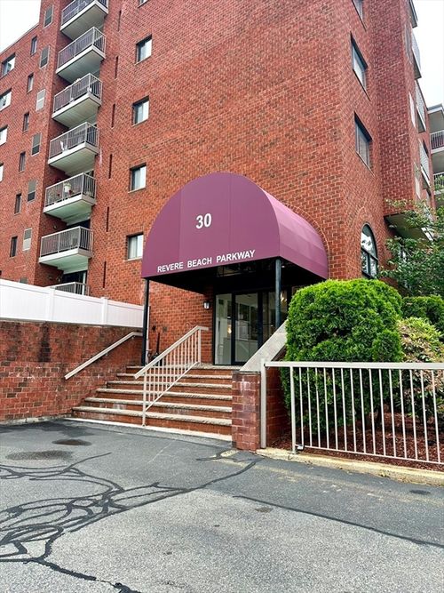 apt-505-30 Revere Beach Pkwy, Medford, MA, 02155-5163 | Card Image