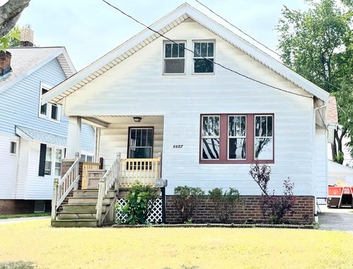 6607 Vandalia Ave, Cleveland, OH, 44144-3964 | Card Image