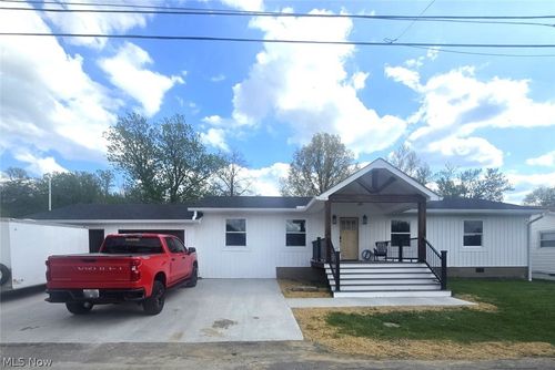 1803 Erie St, Parkersburg, WV, 26101-7294 | Card Image