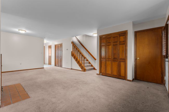 118 - 118 Hilltop Dr, House other with 2 bedrooms, 2 bathrooms and null parking in Weatogue CT | Image 11