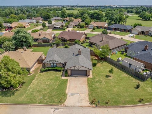 5420 Sudbury Ln, Oklahoma City, OK, 73135-5438 | Card Image