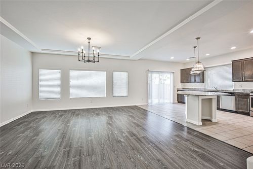 6532 Foley Estate Ave, Las Vegas, NV, 89118-6098 | Card Image