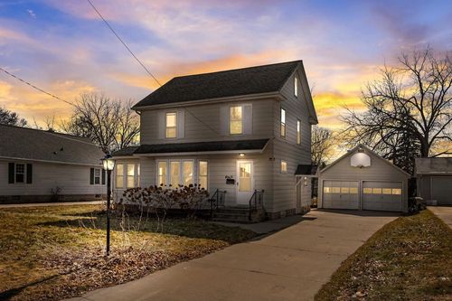 425 Howard Street, Ripon, WI, 54971 | Card Image