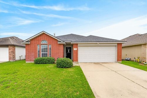 3810 Los Arroyos Dr, Corpus Christi, TX, 78414-5790 | Card Image