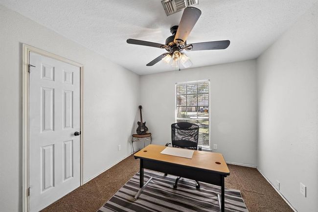22303 Acorn Chase Dr, House other with 4 bedrooms, 2 bathrooms and 2 parking in Spring TX | Image 4