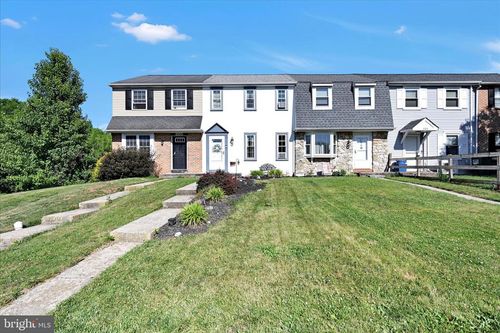 495 Manor Pl, BIRDSBORO, PA, 19508-1609 | Card Image